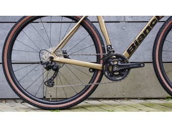 Bianchi Impulso COMP Shimano GRX 610 DISC 2X12S Terra Black Glossy